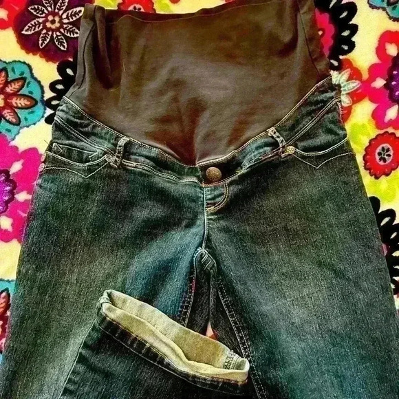 Thyme  maternity jeans - Picture 2 of 4